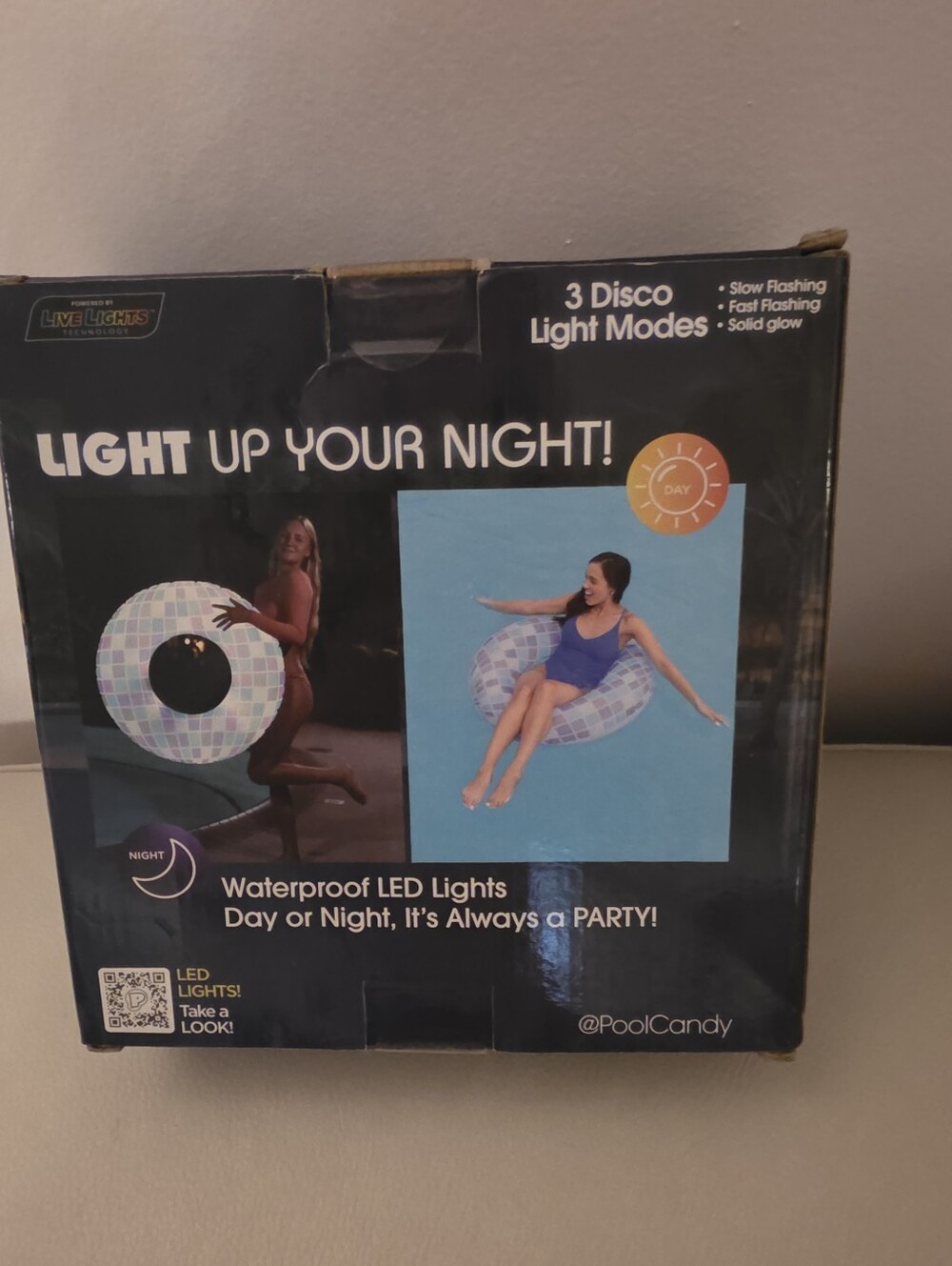 NWT - LED Illuminating Pool Float - Picture 2 of 4